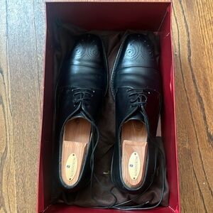 Salvatore Ferragamo Fiorenzo lace up. Size 8.5